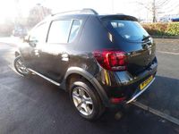 Used Dacia Sandero Comfort 90 HP (66 kW) 2018 Black Hatchback