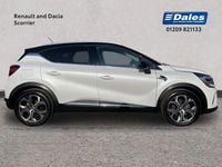 Used Renault Captur SE 143 HP (105 kW) 2022 White/black SUV
