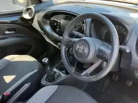 Used Toyota Aygo X PURE 72 HP (52 kW) 2023 Black SUV