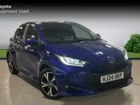 Used Toyota Yaris Design 116 HP (85 kW) 2024 Blue Hatchback