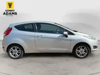 Usado Ford Fiesta Zetec 2017 Prateado Citadino