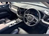 Used Volvo XC60 Plus 194 HP (142 kW) 2023 Silver SUV