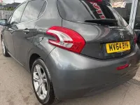 Gebraucht Peugeot 208 Allure 115 PS (84 kW) 2014 Grau Kleinwagen