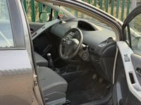 Used Toyota Yaris 2009 Grey Hatchback
