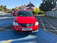 Begagnad VW Fox 55 HK (40 kW) 2010 Röd Halvkombi