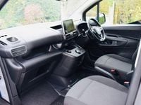 Used Vauxhall Combo 130 HP (95 kW) 2022 Grey MPV
