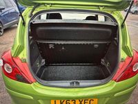 Used Vauxhall Corsa 90 HP (66 kW) 2013 Green Hatchback