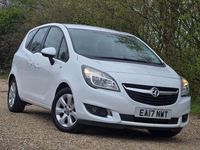 Second-hand Vauxhall Meriva 2017 Alb Monovolum