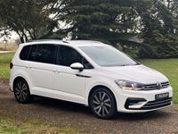 Used VW Touran R-line 148 HP (108 kW) 2018 Candy white MPV
