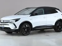 Used Vauxhall Grandland X S 131 HP (96 kW) 2023 White SUV