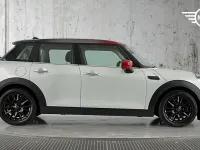 Used Mini Cooper Classic 134 HP (98 kW) 2022 Silver Hatchback