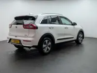 Gebraucht Kia Niro 141 PS (103 kW) 2019 Weiß SUV