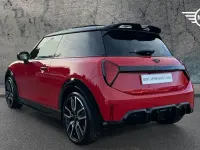 Used Mini Cooper S Hatch 201 HP (147 kW) 2024 Red Hatchback