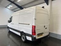 Używany Mercedes Sprinter Progressive 2023 Biały Van