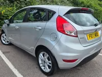 Used Ford Fiesta Zetec 100 HP (73 kW) 2017 Silver Hatchback