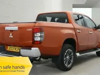Used Mitsubishi L200 Warrior 150 HP (110 kW) 2021 Orange Pickup