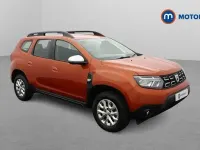 Usado Dacia Duster Comfort 90 HP (66 kW) 2022 Laranja SUV