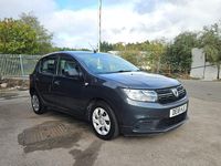 Używany Dacia Sandero Ambiance 2018 Szary Hatchback