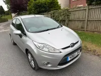 Used Ford Fiesta Zetec 96 HP (70 kW) 2011 Silver Hatchback
