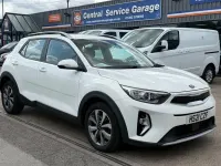 Used Kia Stonic 2021 White SUV