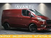 Usado Ford Transit Custom Trend 130 CV (95 kW) 2021 Rojo Van
