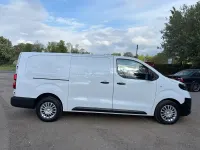 Used Toyota Proace 145 HP (106 kW) 2024 White MPV