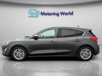Used Ford Focus Titanium 125 HP (91 kW) 2019 Grey Hatchback