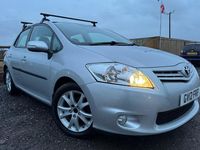 Used Toyota Auris 132 HP (97 kW) 2012