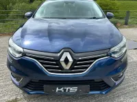 Używany Renault Mégane Signature 130 KM (95 kW) 2017 Niebieski Hatchback