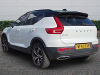 Used Volvo XC40 R-Design 2019 White SUV