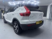 Used Volvo XC40 Core 163 HP (119 kW) 2022 Silver SUV