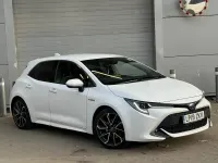Used Toyota Corolla 2019 White Hatchback