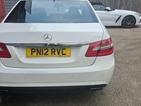 Used Mercedes E220 170 HP (125 kW) 2012 White Sedan