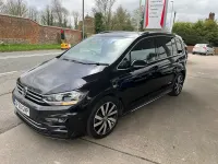 Used VW Touran R-line 150 HP (110 kW) 2020 Black MPV
