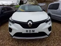 Used Renault Captur Iconic 140 HP (102 kW) 2021 White/black SUV