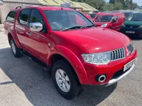 Used Mitsubishi L200 175 HP (128 kW) 2013 Red Pickup