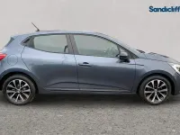 Used Renault Clio Evolution 90 HP (66 kW) 2022 Grey Hatchback
