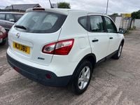 Used Nissan Qashqai Visia 110 HP (80 kW) 2011 White SUV