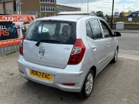 Used Hyundai i10 Active 83 HP (61 kW) 2013 Silver Hatchback