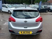 Używany Kia Ceed 126 KM (92 kW) 2015 Srebrny Hatchback