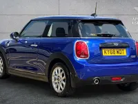Used Mini Cooper Hatch 134 HP (98 kW) 2018 Blue Hatchback