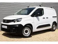 Used Peugeot E-Partner Premium 49 kW (67 HP) 2023 Ice white (solid paint) MPV