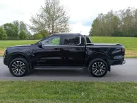 Begagnad Ford Ranger Platinum 240 HK (176 kW) 2025 Svart Pickup