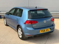 Usado VW Golf VII Edition 184 HP (135 kW) 2016 Azul Citadino