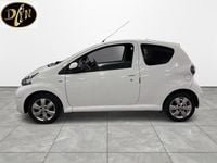 Used Toyota Aygo 2012 White Hatchback