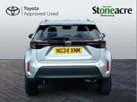 Used Toyota Yaris Cross Design 113 HP (83 kW) 2024 Silver SUV