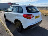 Used Suzuki Vitara SZ4 120 HP (88 kW) 2017 White SUV