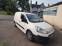 Used Citroën Berlingo 75 HP (55 kW) 2015 White MPV