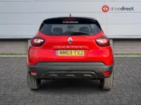 Second-hand Renault Captur Iconic 90 CP (66 kW) 2020 Roșu SUV