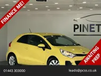 Used Kia Rio 84 HP (61 kW) 2016 Yellow Hatchback